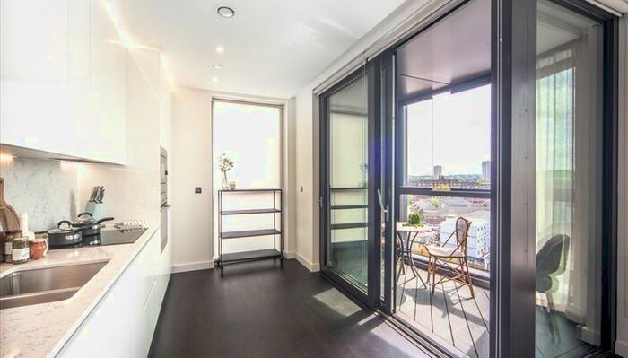 2 Bedroom Flat To Rent In Charles Clowes Walk, London, SW11