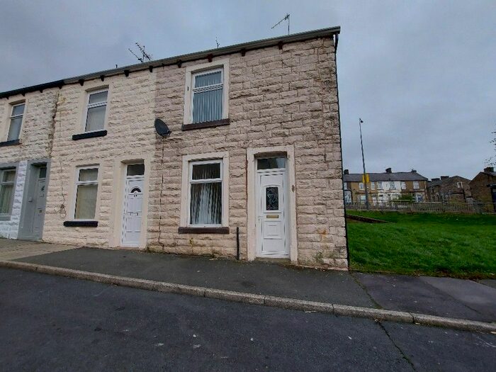 2 Bedroom Terraced House To Rent In Windsor Street, Burnley, BB12