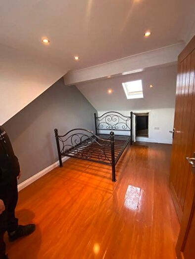 5 Bedroom Town House To Rent In Chadwell Heath, RM6