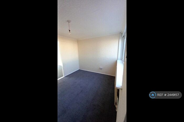 3 Bedroom Terraced House To Rent In Westmoreland Rise, County Durham, SR8