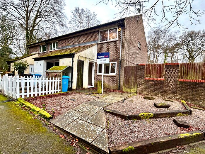 1 Bedroom Flat To Rent In Martin Close, Poole, BH17