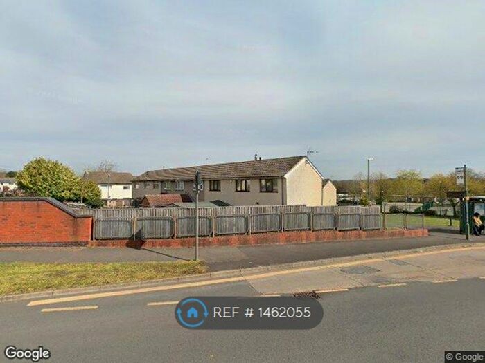 3 Bedroom End Of Terrace House To Rent In Steadfold Close, Nottingham, NG6