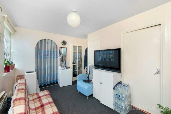 Studio To Rent In John Williams Close, New Cross, London, SE14