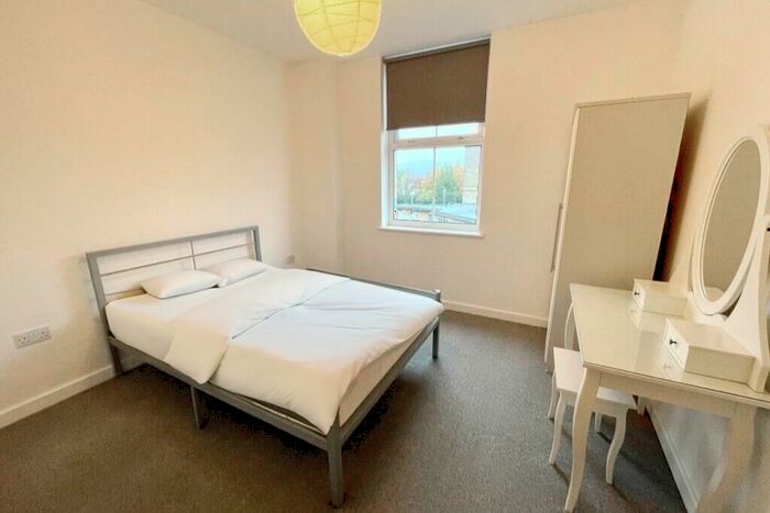 2 Bedroom Flat To Rent In Albert Terrace Road, Sheffield, S6