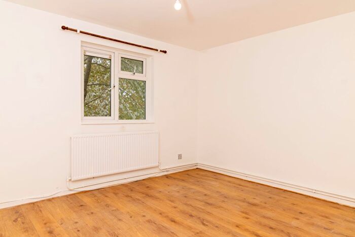 1 Bedroom Flat To Rent In Mullion Place, Milton Keynes, MK6