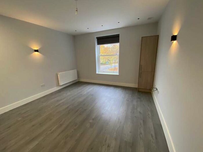 1 Bedroom Apartment To Rent In Queens Road, Brentwood, CM14