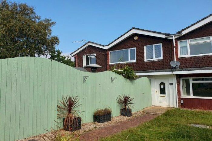 3 Bedroom Property To Rent In Cherry Tree Avenue, Waterlooville PO8