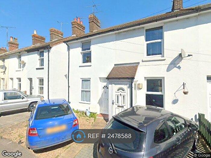 2 Bedroom End Of Terrace House To Rent In Whitfeld Road, Ashford, TN23