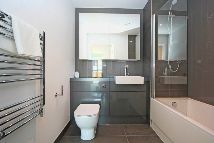 1 Bedroom Flat For Sale In Grove Street, Deptford, London, SE8