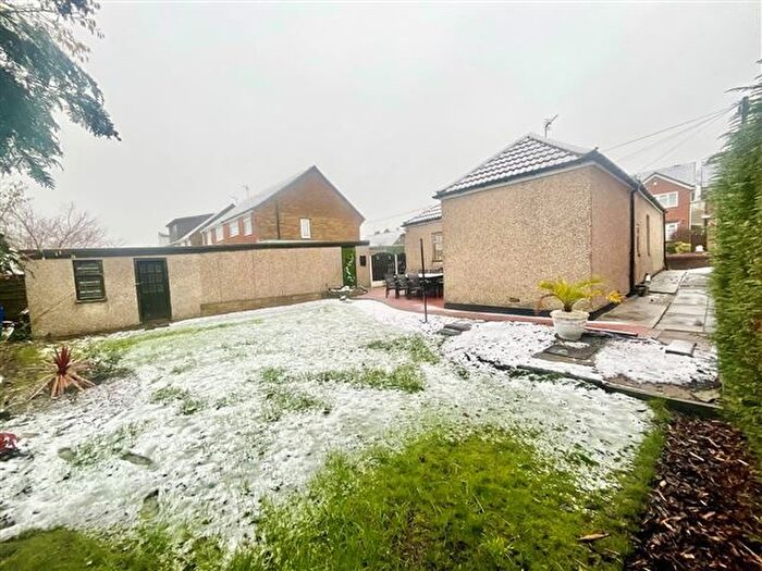 3 Bedroom Detached Bungalow For Sale In Bartle Road, Sheffield, S12