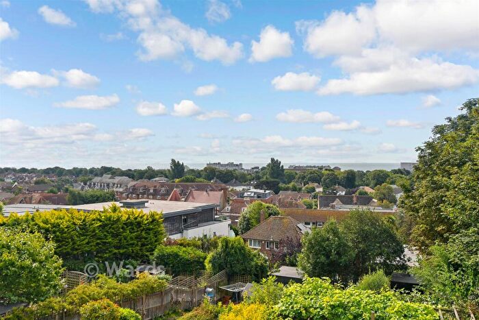 3 Bedroom Semi-Detached House For Sale In North Road, Hythe, Kent, CT21