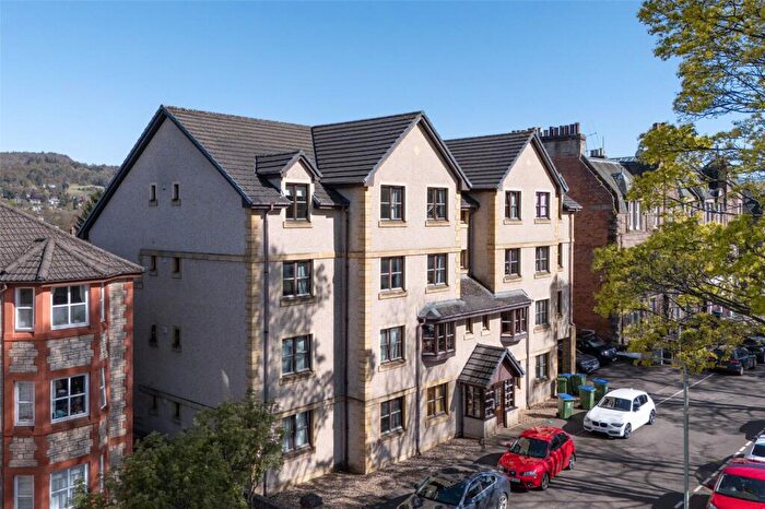 2 Bedroom Flat For Sale In Raeburn Court, Raeburn Place, Perth, PH2