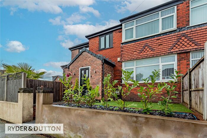 4 Bedroom End Terrace House For Sale In Orme Avenue, Alkrington, Middleton, Manchester, M24