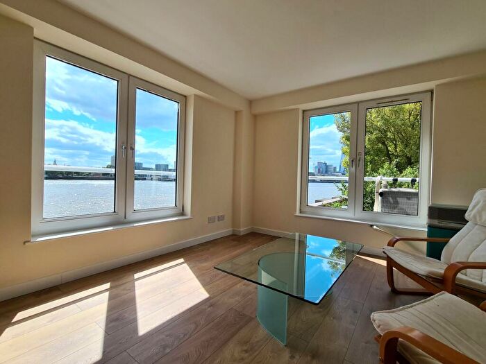 1 Bedroom Apartment To Rent In Orient Wharf, Wapping High Street, London, E1W