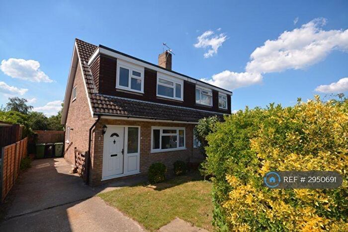 3 Bedroom Semi Detached House To Rent In Newchurch Road, Maidstone, ME15