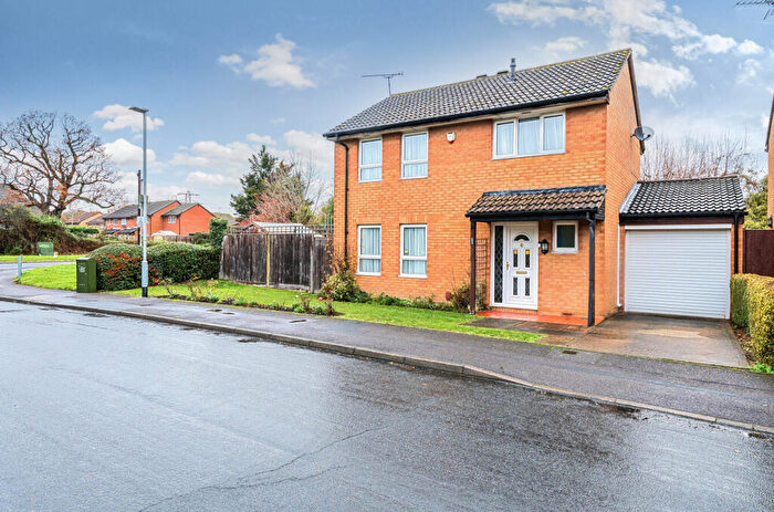 4 Bedroom Detached House For Sale In Huntingdon Close, Lower Earley, Reading, RG6