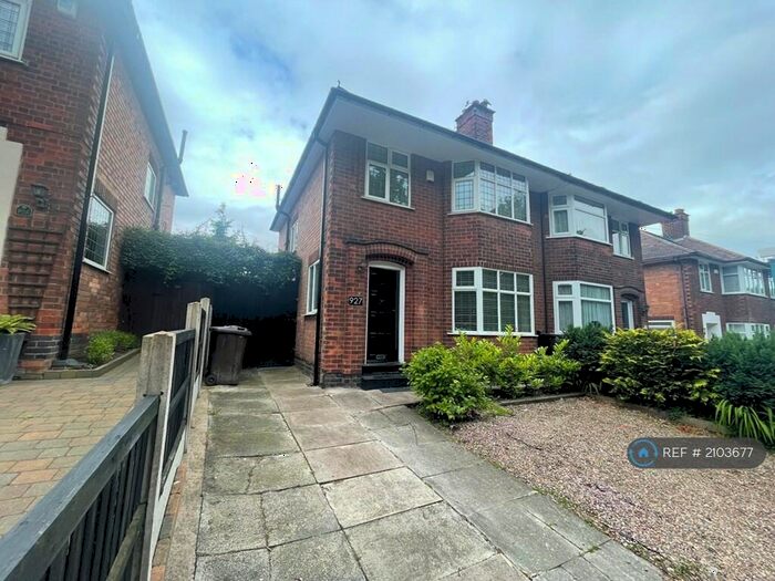 3 Bedroom Semi-Detached House To Rent In Hucknall Road, Nottingham, NG5
