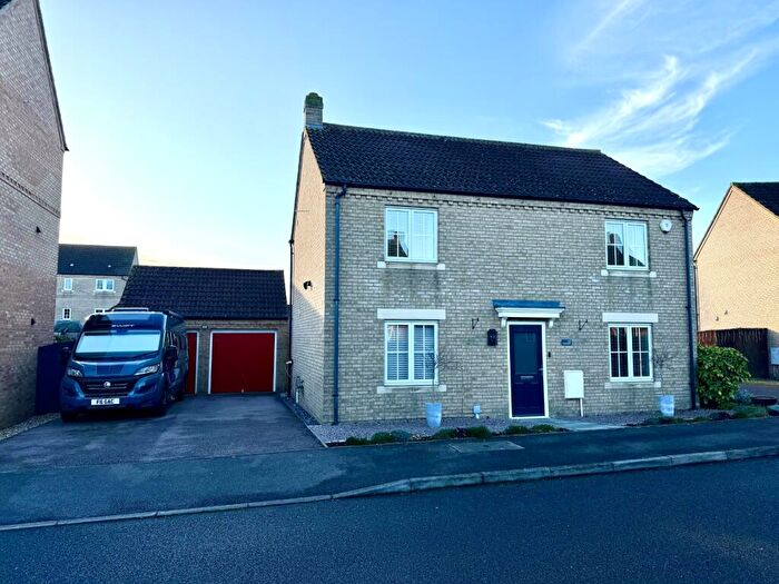 4 Bedroom Detached House For Sale In Longchamp Drive, Ely, Cambs, CB7
