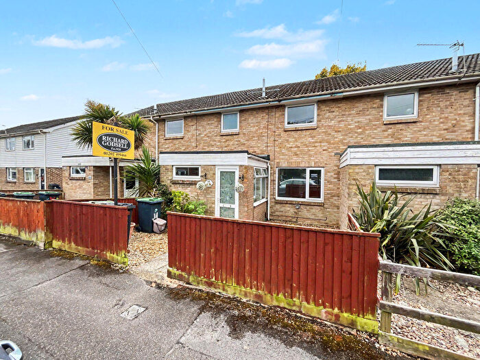 3 Bedroom Terraced House For Sale In Christchurch, BH23