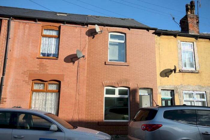 1 Bedroom Flat To Rent In Popple Street, Page Hall, Sheffield, S4
