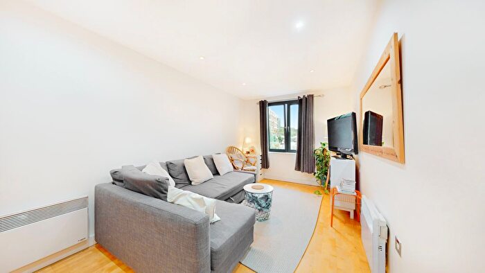 2 Bedroom Flat To Rent In Bow Connection, Fairfield Road, London, E3
