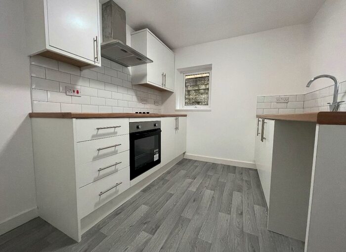 2 Bedroom Property To Rent In Clydach Road, Tonypandy, CF40