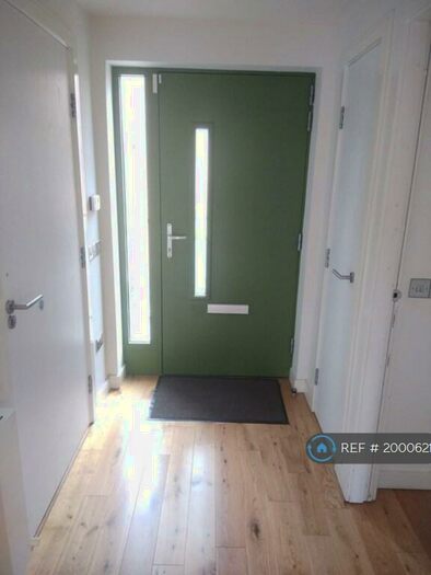 2 Bedroom Maisonette To Rent In Lawrie Reilly Place, Edinburgh, EH7