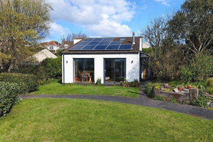 3 Bedroom Detached Bungalow For Sale In Seawell Road, Bude, EX23