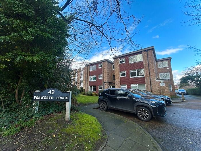 1 Bedroom Flat To Rent In Worcester Road, SM2