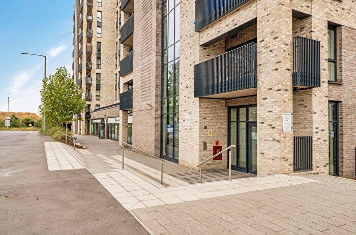 2 Bedroom Flat For Sale In Hearn House, Merrielands Crescent, Dagenham, RM9