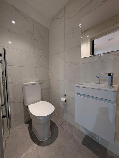 1 Bedroom Maisonette To Rent In Lancaster Avenue, Hadley Wood, EN4