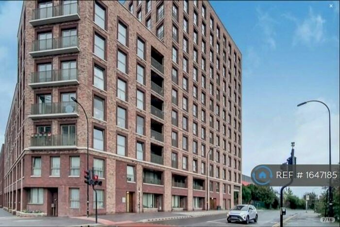 3 Bedroom Flat To Rent In London, London, E16