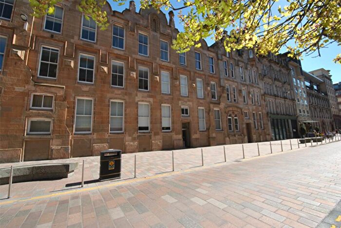 2 Bedroom Flat To Rent In Brunswick Street, Merchant City, Glasgow, G1