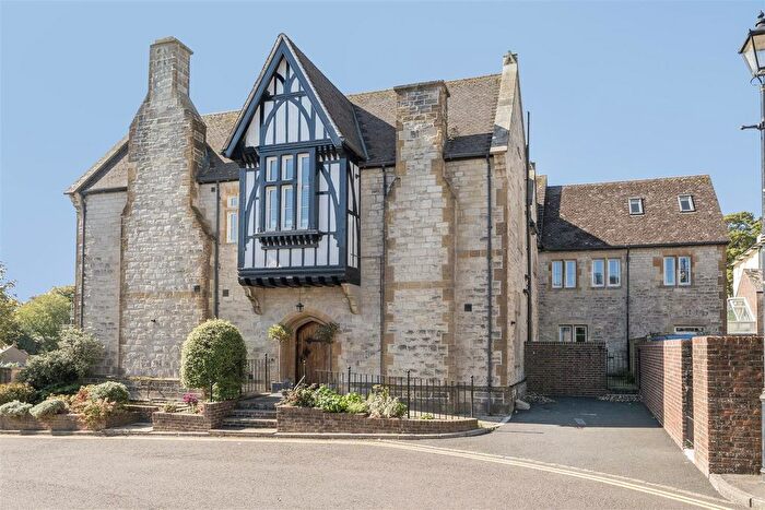 1 Bedroom Flat For Sale In Old Rectory, Somerleigh Road, Dorchester, DT1