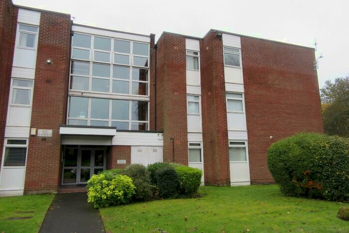 2 Bedroom Flat To Rent In Sumner Close, Rainhill, L35