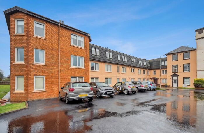 3 Bedroom Apartment For Sale In Queens Court, East Clyde Street, Helensburgh, Argyll And Bute, G84