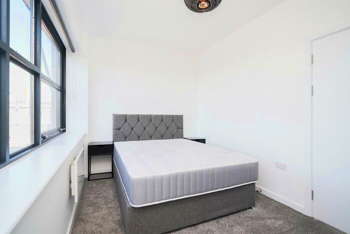 2 Bedroom Apartment To Rent In Iron Yard, Sheffield, S1