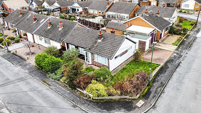 3 Bedroom Bungalow For Sale In Walesby Crescent, Nottingham, NG8