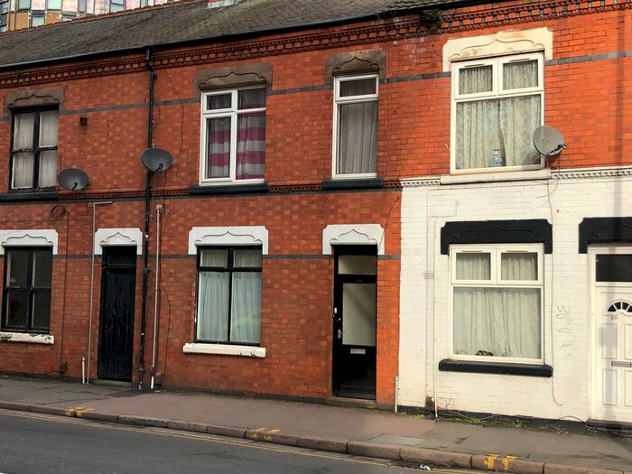 1 Bedroom Flat To Rent In Walnut Street, Leicester, LE2