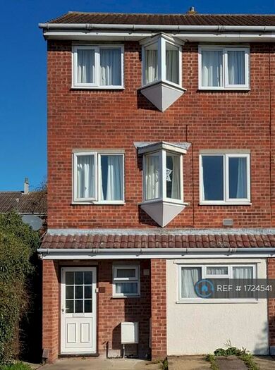 5 Bedroom Terraced House To Rent In Bennett Court, Colchester, CO4