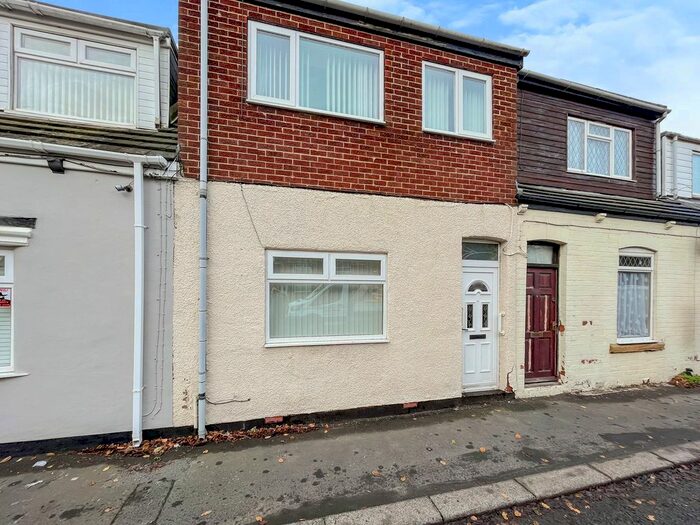 Houses for sale & to rent in DH5 0ES, Redhills Way, Hetton Houghton Le