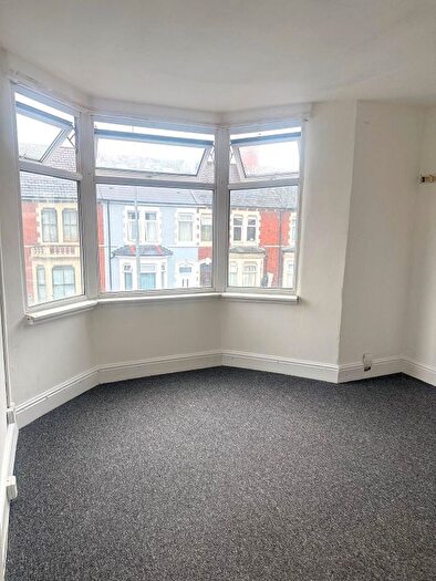 1 Bedroom Flat To Rent In Corporation Road, Cardiff, CF11