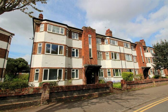 2 Bedroom Flat To Rent In Garrison Court, Hitchin, Hertfordshire, SG4