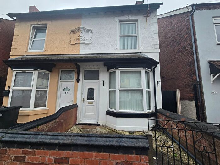 3 Bedroom Semi-Detached House To Rent In Belgrave Road, Halesowen, B62