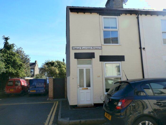 3 Bedroom House To Rent In Great Eastern Street, CB1