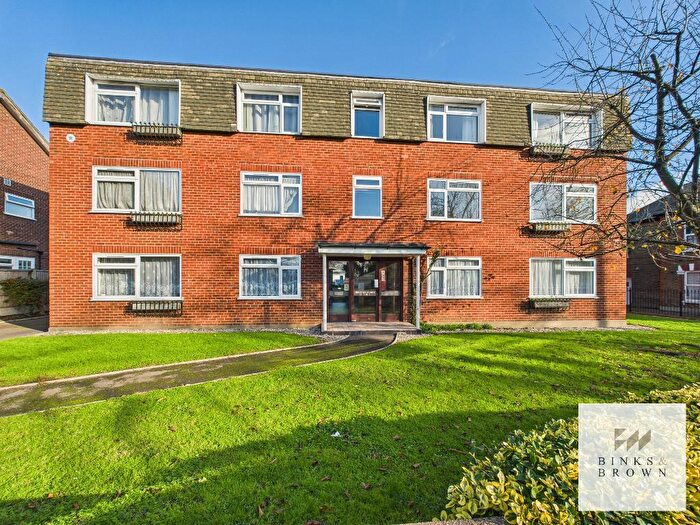2 Bedroom Flat To Rent In Halston Court, Church Road, Corringham, Essex, SS17