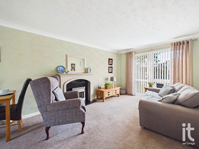 1 Bedroom Flat For Sale In Grove Court, Chapel Street, Hazel Grove, Stockport, SK7