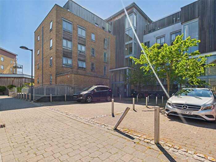 1 Bedroom Flat To Rent In Hythe, CO2