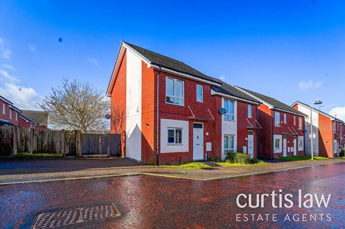 2 Bedroom Semi Detached House For Sale In Abraham Street, Blackburn, BB2