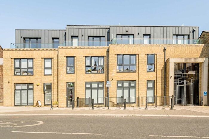 1 Bedroom Flat For Sale In Kilburn Lane, Kensal Rise, W10